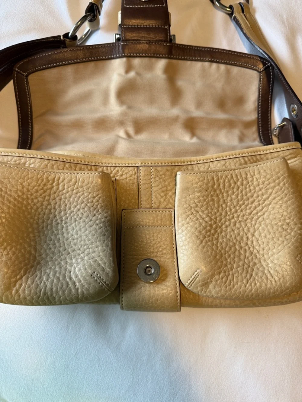 Coach, Women's Pebbled Leather Shoulder Bag in Taupe - Picture 4 of 8